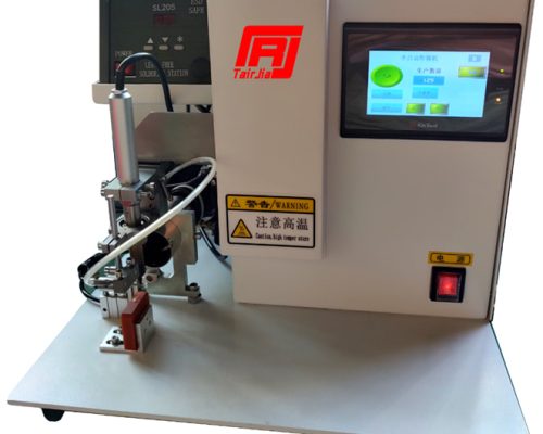 Semi-automatic soldering machine picture